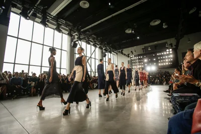 Look 44
